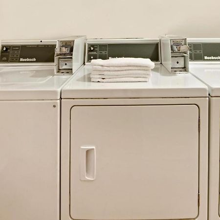 Super 8 By Wyndham Plano/Dallas Area Экстерьер фото