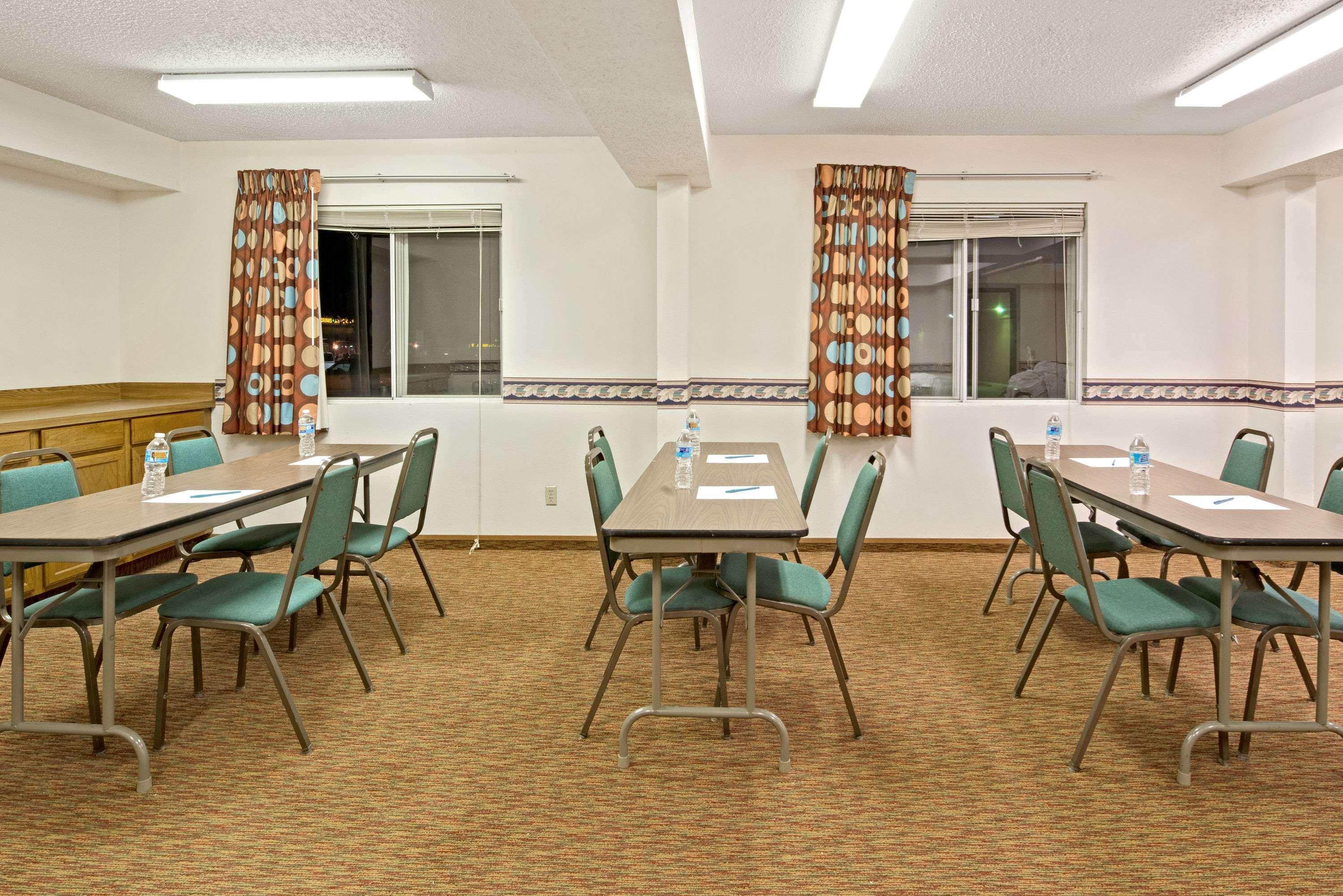 Super 8 By Wyndham Plano/Dallas Area Экстерьер фото