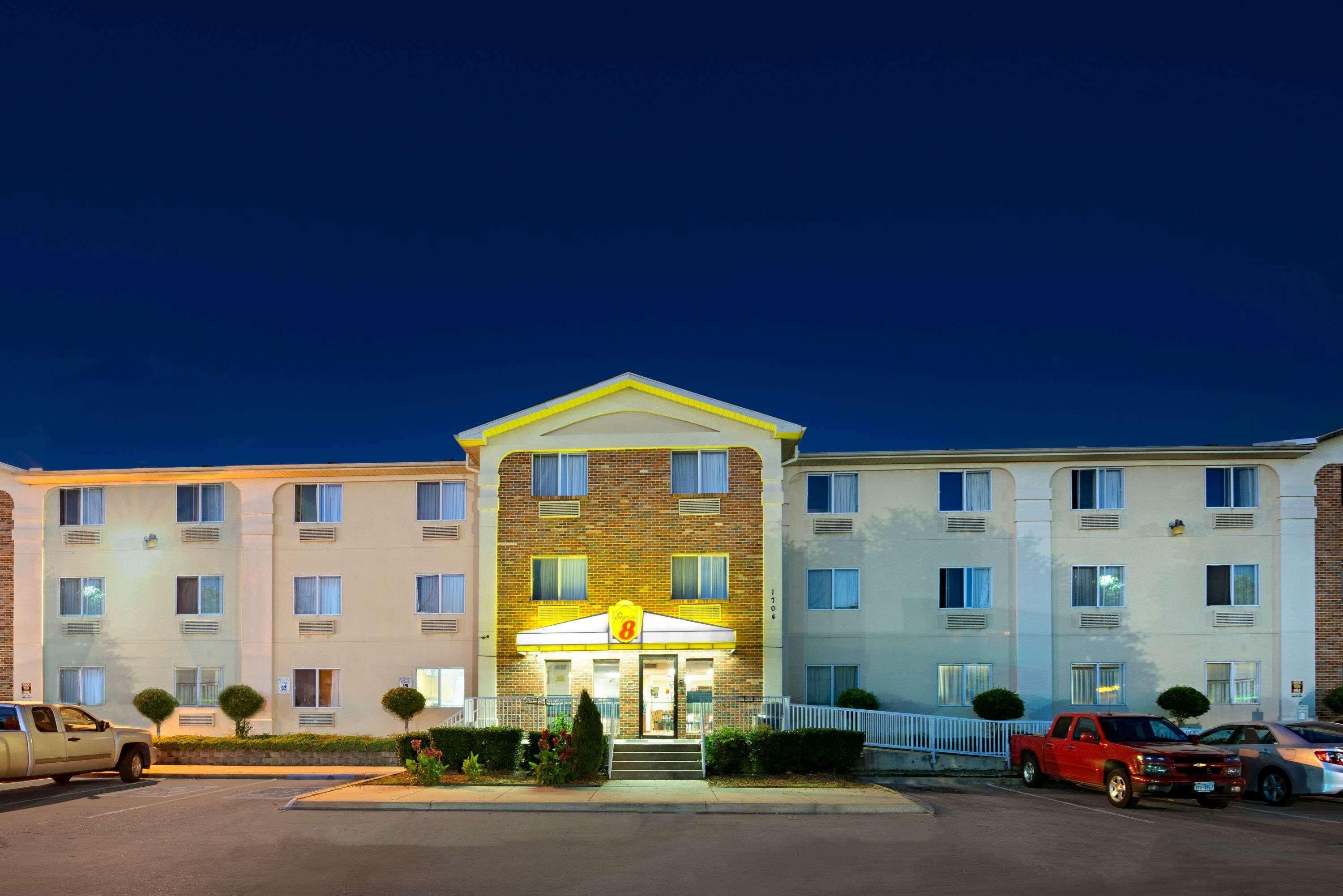 Super 8 By Wyndham Plano/Dallas Area Экстерьер фото