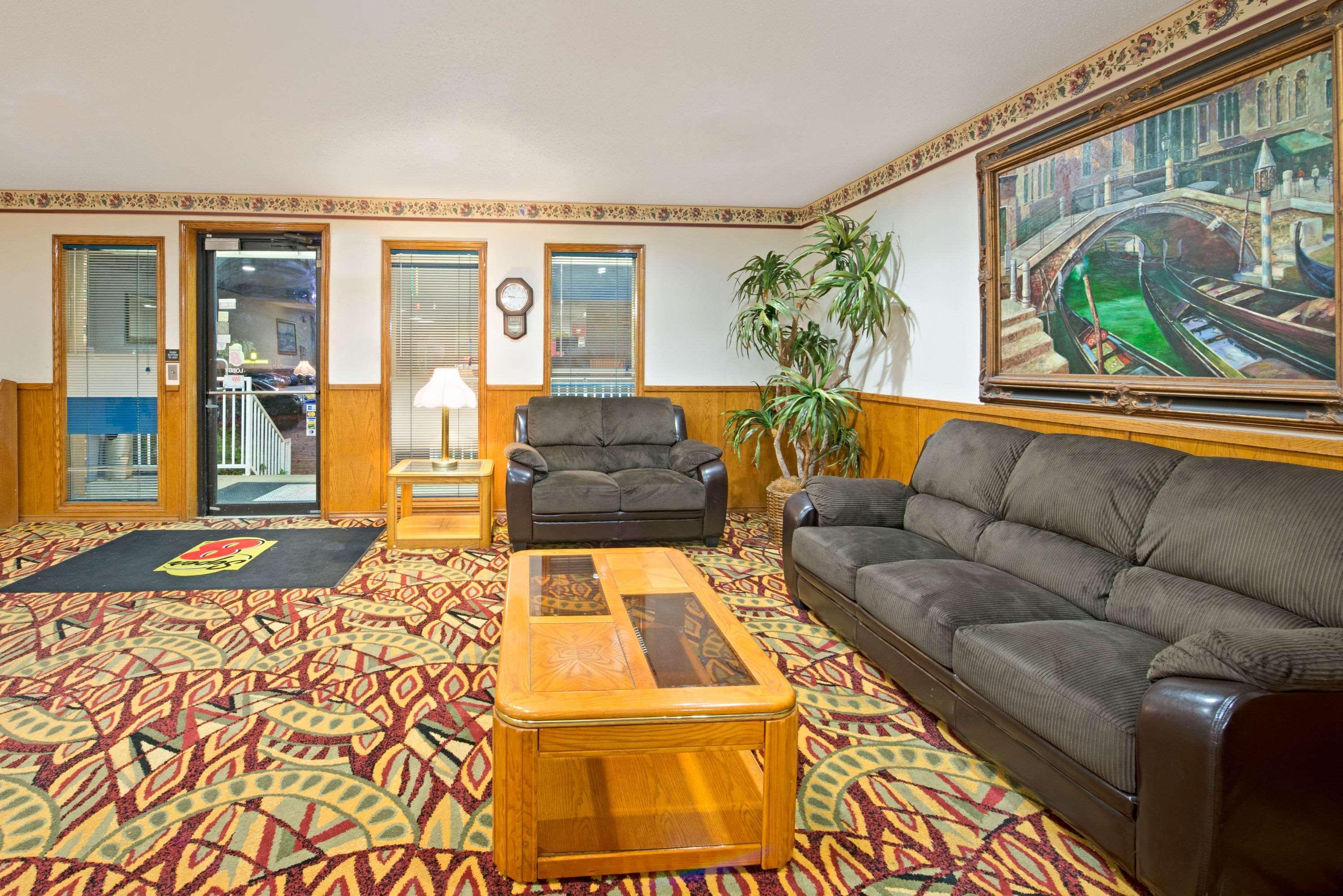 Super 8 By Wyndham Plano/Dallas Area Экстерьер фото
